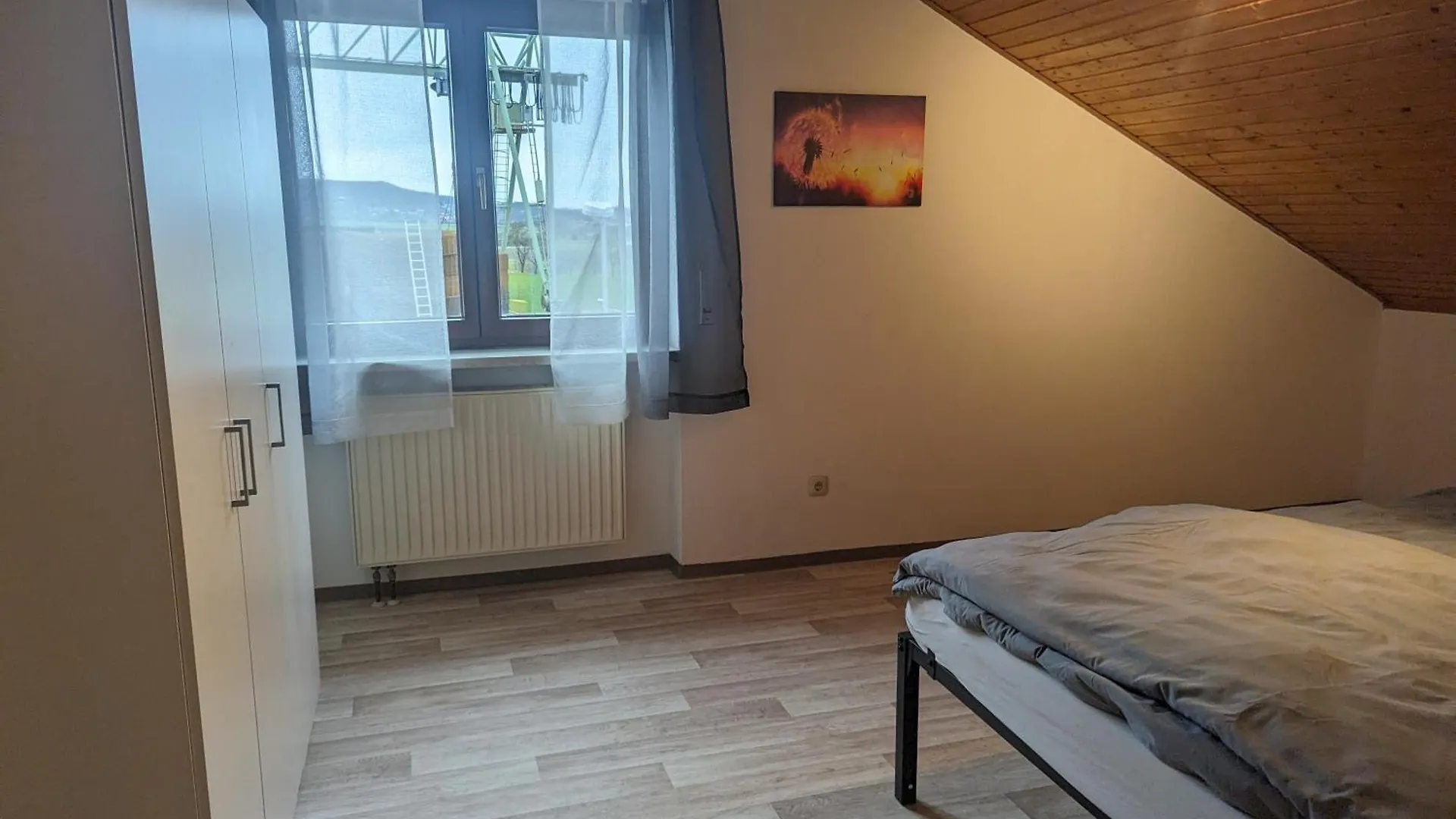 Apartment Ferienwohnung Pusteblume Marktbergel